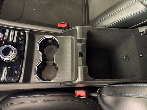 Used 2024 Jeep Grand Cherokee Trailhawk w/ Luxury Tech Group III image 32