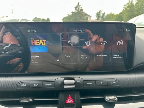 Used 2025 Kia K4 EX FWD image 16