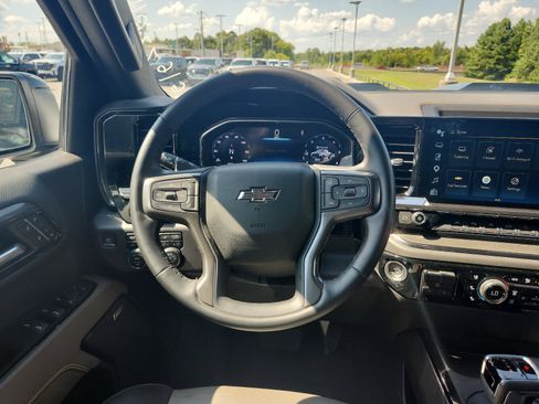 Certified 2024 Chevrolet Silverado 1500 ZR2 w/ Technology Package AWD/4WD image 16