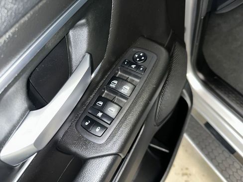 Used 2024 RAM 1500 Big Horn AWD/4WD image 5