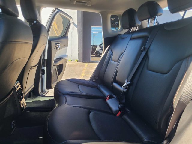 Used 2022 Jeep Compass Limited AWD/4WD image 24