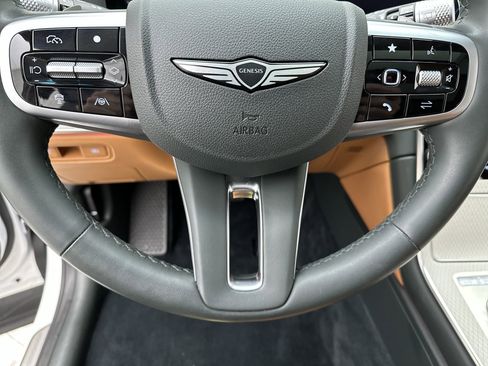 Certified 2025 Genesis GV80 2.5T Advanced image 14