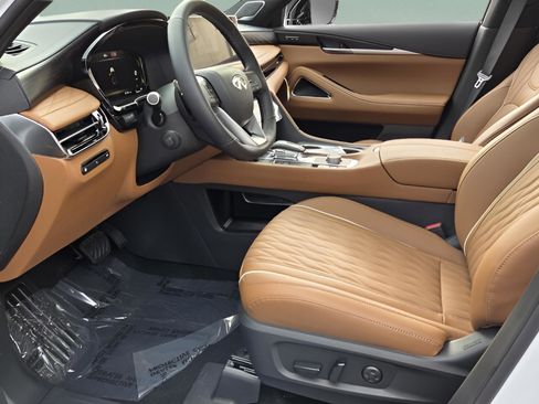 New 2026 INFINITI QX60 Autograph w/ Dark Cargo Package image 13