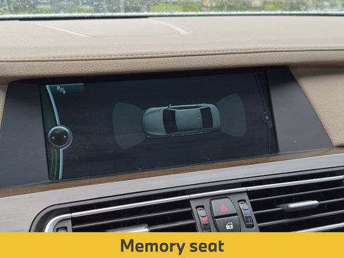Used 2009 BMW 750Li RWD image 26