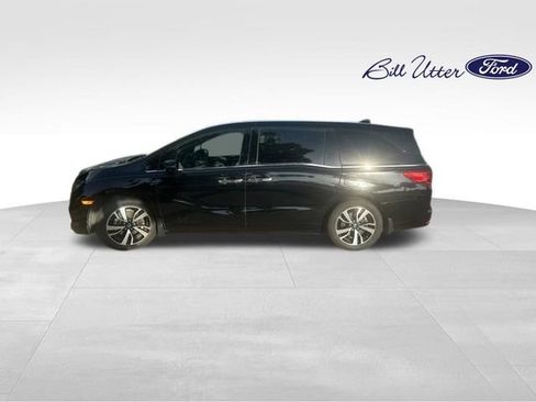 Used 2019 Honda Odyssey Elite image 2