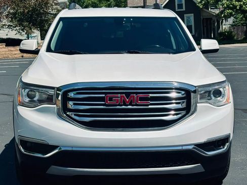 Used 2019 GMC Acadia SLT w/ LPO, Floor Liner Package AWD/4WD image 11