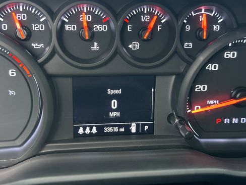 Used 2024 Chevrolet Silverado 2500 Custom w/ Custom Convenience Package image 16