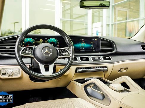 Used 2022 Mercedes-Benz GLE 580 4MATIC w/ Night Package image 15