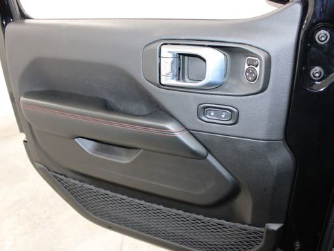 Used 2024 Jeep Wrangler Unlimited Rubicon 392 image 32