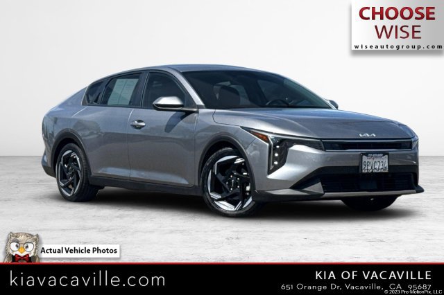 Used 2025 Kia K4 EX FWD image 1