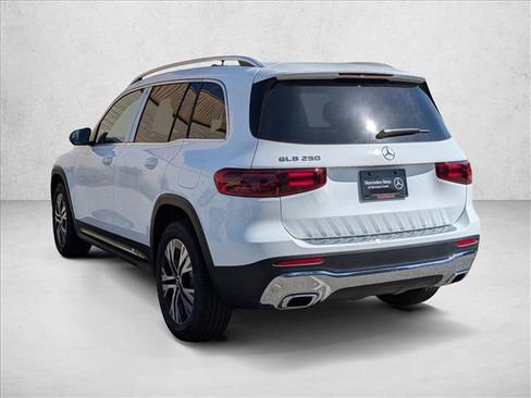 Certified 2026 Mercedes-Benz GLB 250 image 7