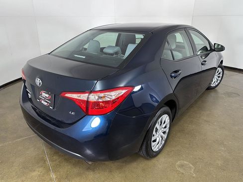 Used 2018 Toyota Corolla LE FWD image 10
