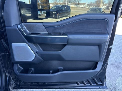 Used 2025 Ford F350 Platinum image 55