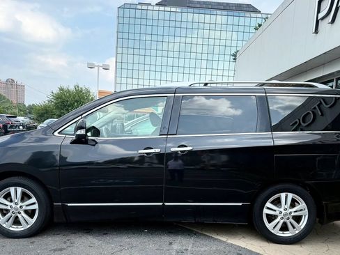 Used 2012 Nissan Quest SL w/ Bose Pkg FWD image 4