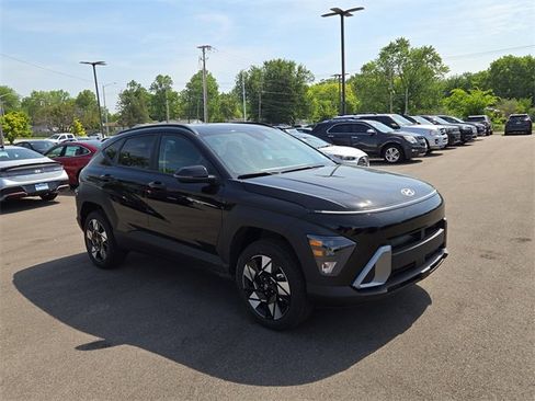 New 2025 Hyundai Kona SEL image 4