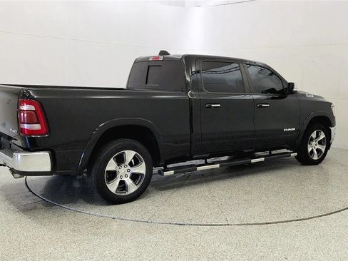 Used 2020 RAM 1500 Laramie AWD/4WD image 7