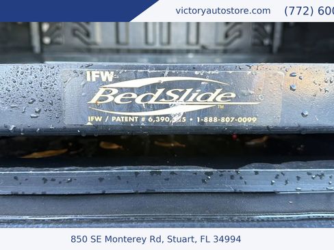 Used 2010 Chevrolet Avalanche LT w/ Suspension Package, Off-Road image 10