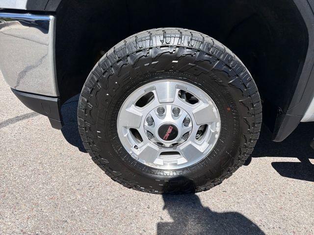 Used 2023 GMC Sierra 3500 SLE w/ SLE Value Package AWD/4WD image 22