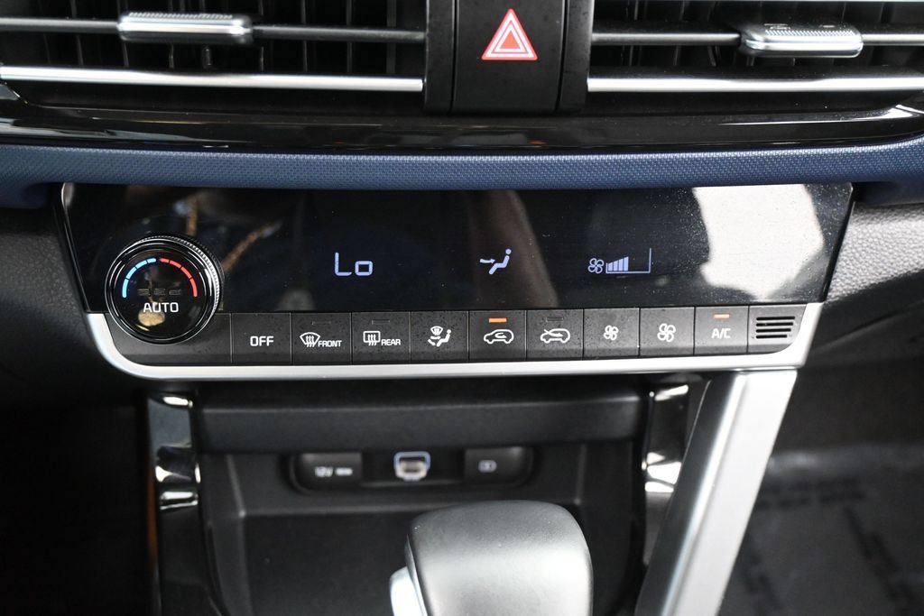 Used 2023 Kia Seltos Nightfall Edition AWD/4WD image 21