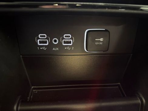 New 2026 Jeep Grand Cherokee Limited AWD/4WD image 16