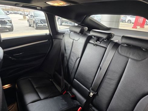 Used 2018 BMW 340i Gran Turismo xDrive 340i xDrive Gran Turismo image 20