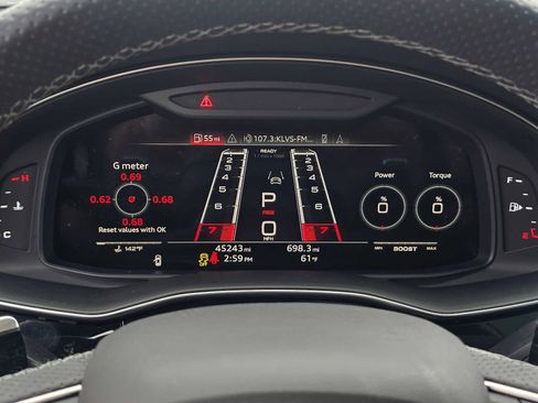 Used 2021 Audi RS Q8 w/ Carbon Optic Package image 25