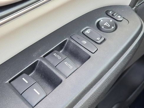 Used 2022 Honda CR-V EX-L image 29