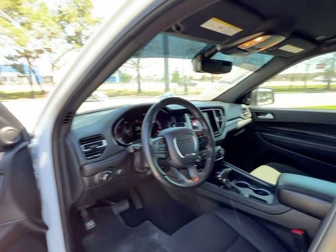 Used 2023 Dodge Durango SXT image 34
