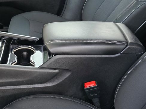 Used 2023 Jeep Grand Cherokee Laredo w/ Luxury Tech Group I image 8