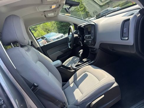 Used 2022 Chevrolet Colorado W/T w/ Custom Special Edition AWD/4WD image 27