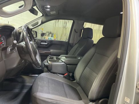 Used 2021 Chevrolet Silverado 1500 RST AWD/4WD image 14