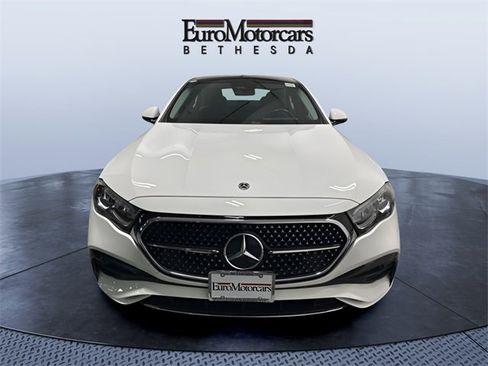 Used 2025 Mercedes-Benz E 350 4MATIC Sedan image 8