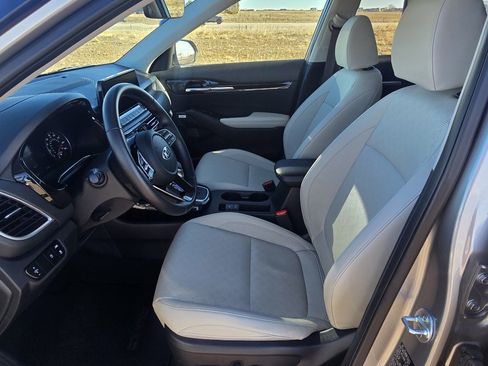 Used 2021 Kia Seltos SX w/ SX Sunroof Package image 12