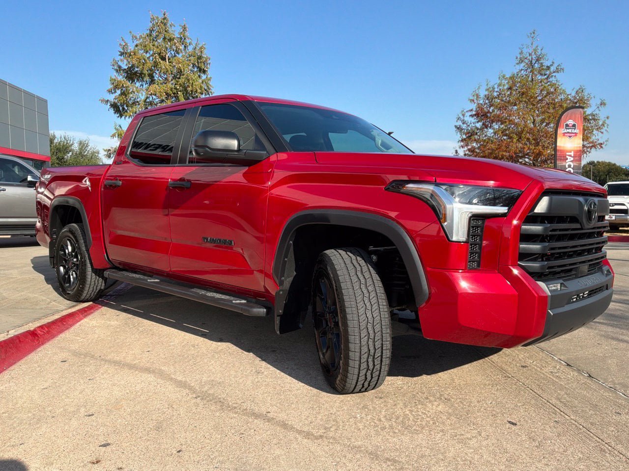 Used 2024 Toyota Tundra SR5 AWD/4WD image 4