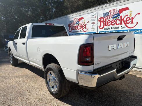 New 2026 RAM 2500 Tradesman AWD/4WD image 8