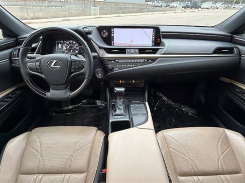 Used 2019 Lexus ES 350 Luxury image 25