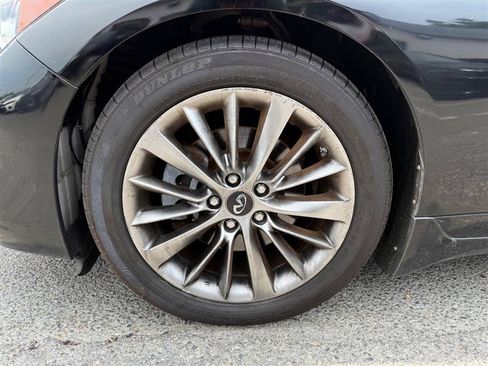 Used 2018 INFINITI Q50 Luxe w/ Essential Package (3.0T Luxe) AWD/4WD image 10