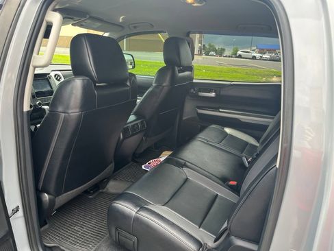 Used 2019 Toyota Tundra Limited w/ Limited Premium Package AWD/4WD image 26