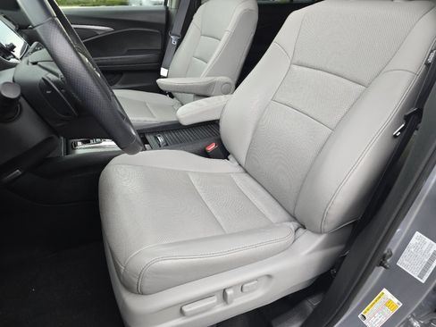 Used 2023 Honda Passport EX-L image 24