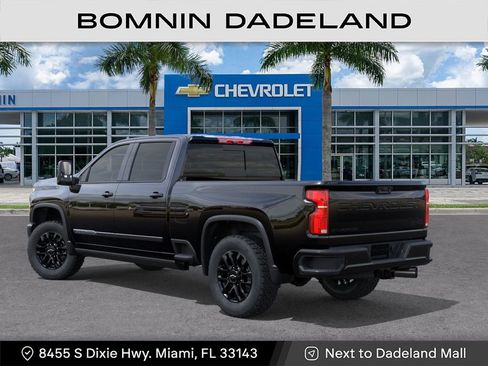 New 2026 Chevrolet Silverado 2500 High Country w/ High Country Premium Package AWD/4WD image 4
