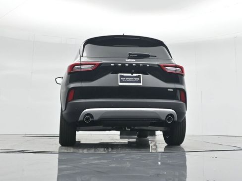 New 2025 Ford Escape SE image 48