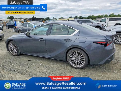 Used 2022 Lexus IS 300 w/ Premium Package RWD image 3