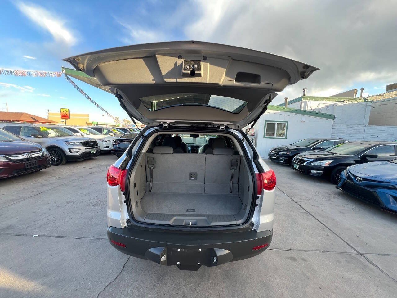 Used 2012 Chevrolet Traverse LT AWD/4WD image 7