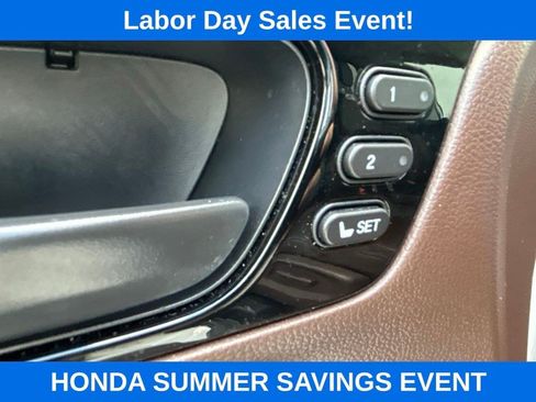 Used 2025 Honda Odyssey Touring image 28