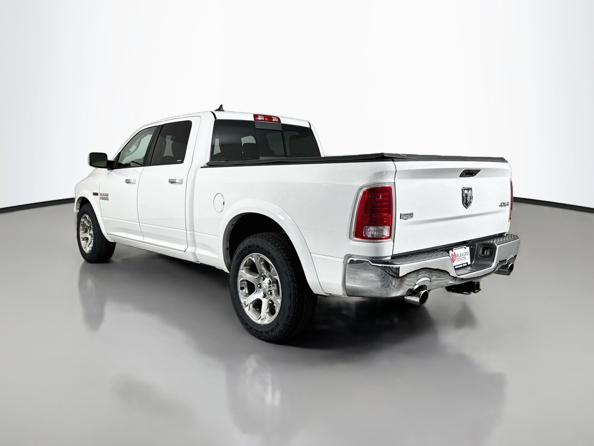 Used 2014 RAM 1500 Laramie w/ Convenience Group AWD/4WD image 5