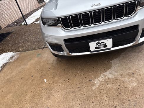 Used 2024 Jeep Grand Cherokee L Limited w/ Luxury Tech Group II image 8