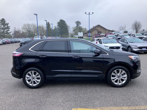 Used 2024 Ford Edge Titanium w/ Equipment Group 301A AWD/4WD image 5