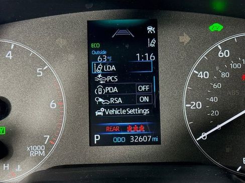 Certified 2024 Toyota Corolla LE image 12