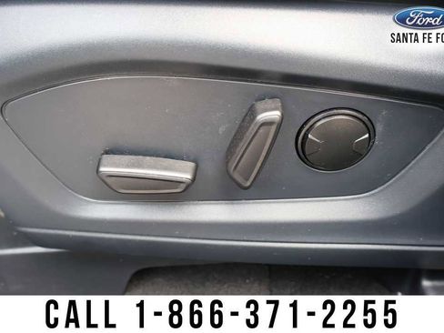 Used 2025 Ford Explorer ST-Line image 13