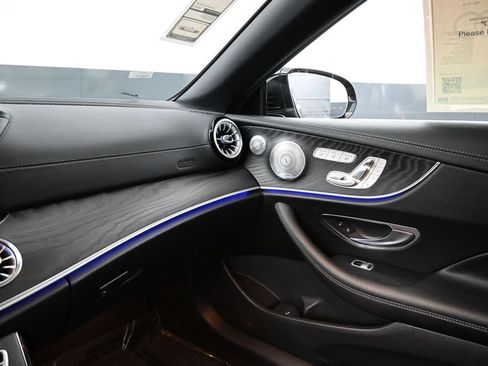 Used 2019 Mercedes-Benz E 450 Cabriolet image 11